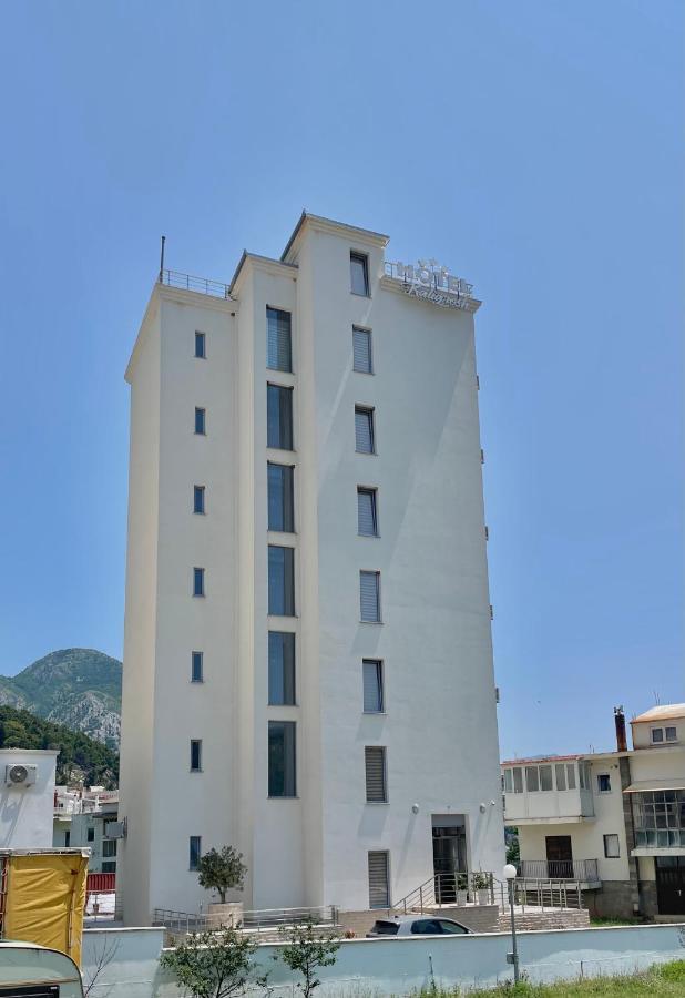 Hotel Kaligrosh Sutomore Ngoại thất bức ảnh